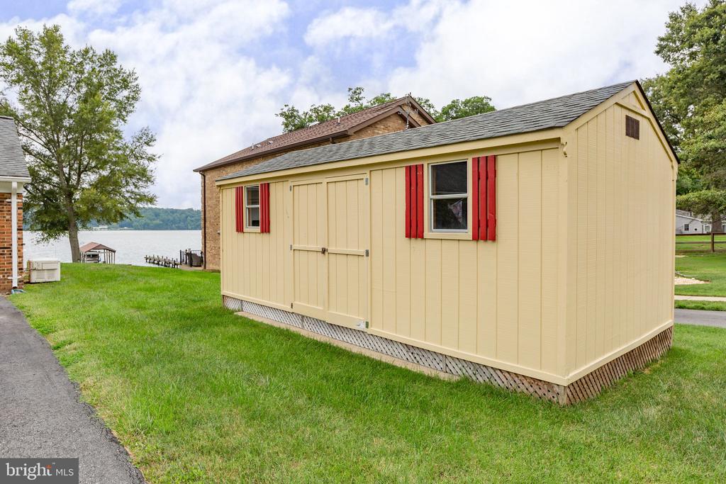 65 WOODROW DRIVE