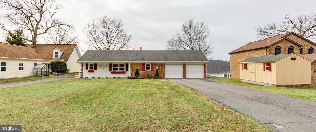 65 WOODROW DRIVE