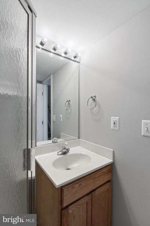 10 Ontell Ct