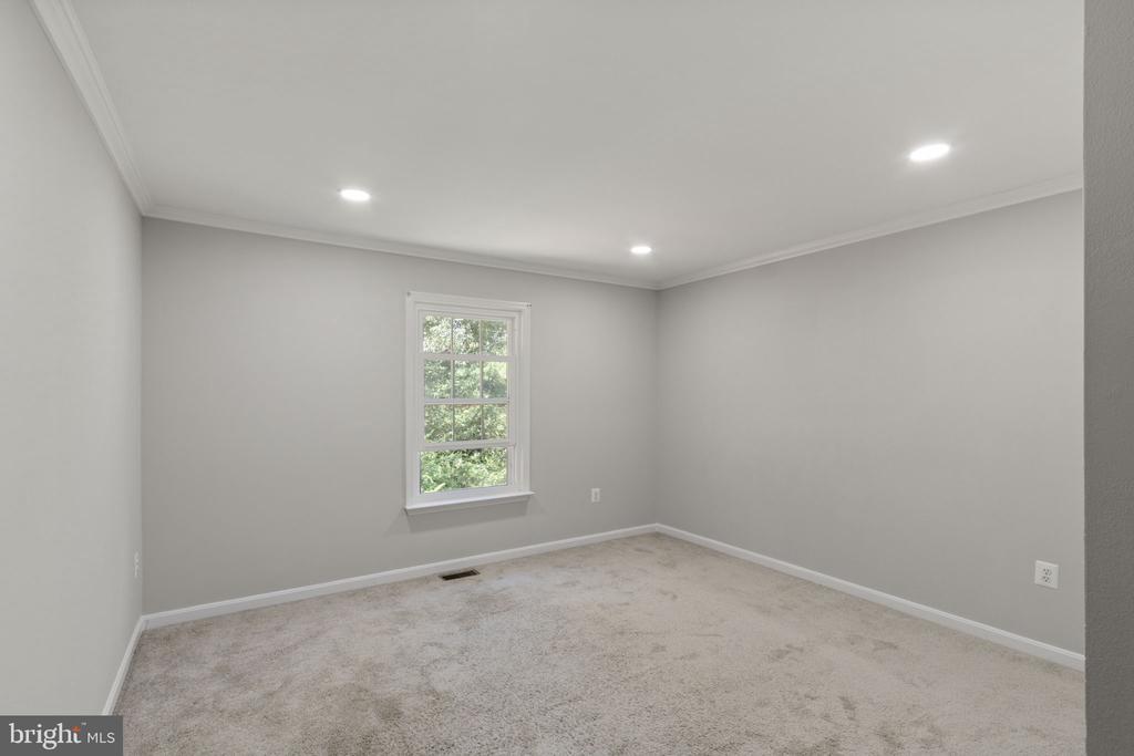 10 Ontell Ct