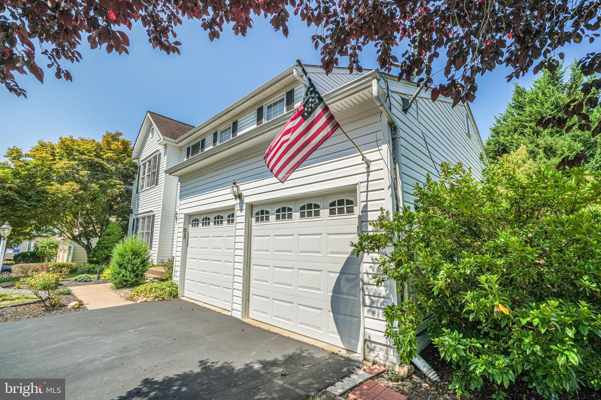 5 Forest Vista Ln
