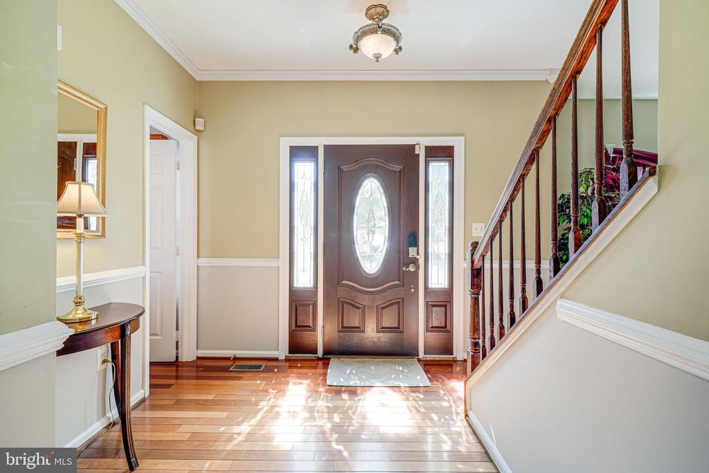 5 Forest Vista Ln