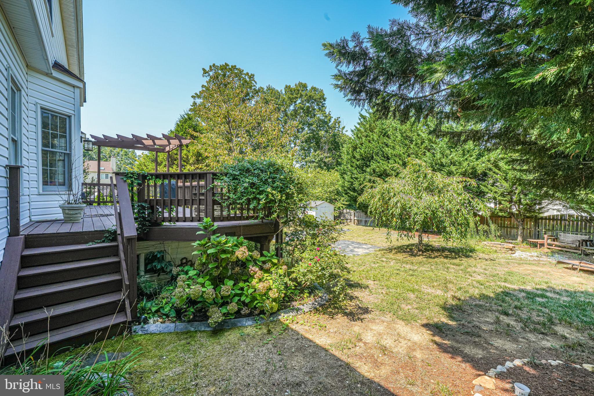 5 Forest Vista Ln