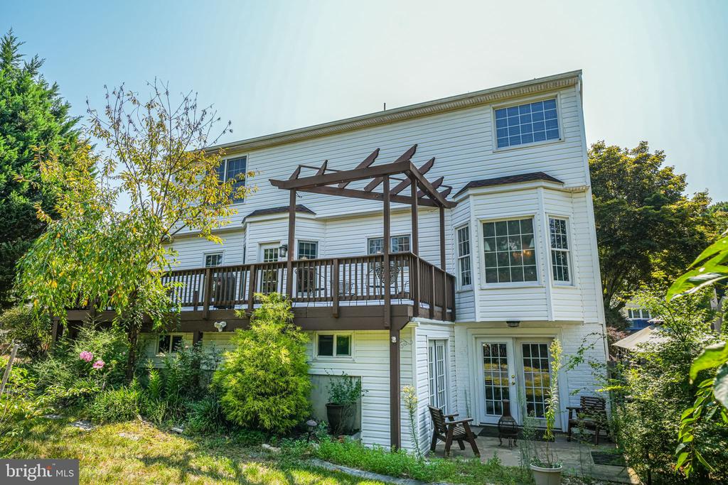 5 Forest Vista Ln