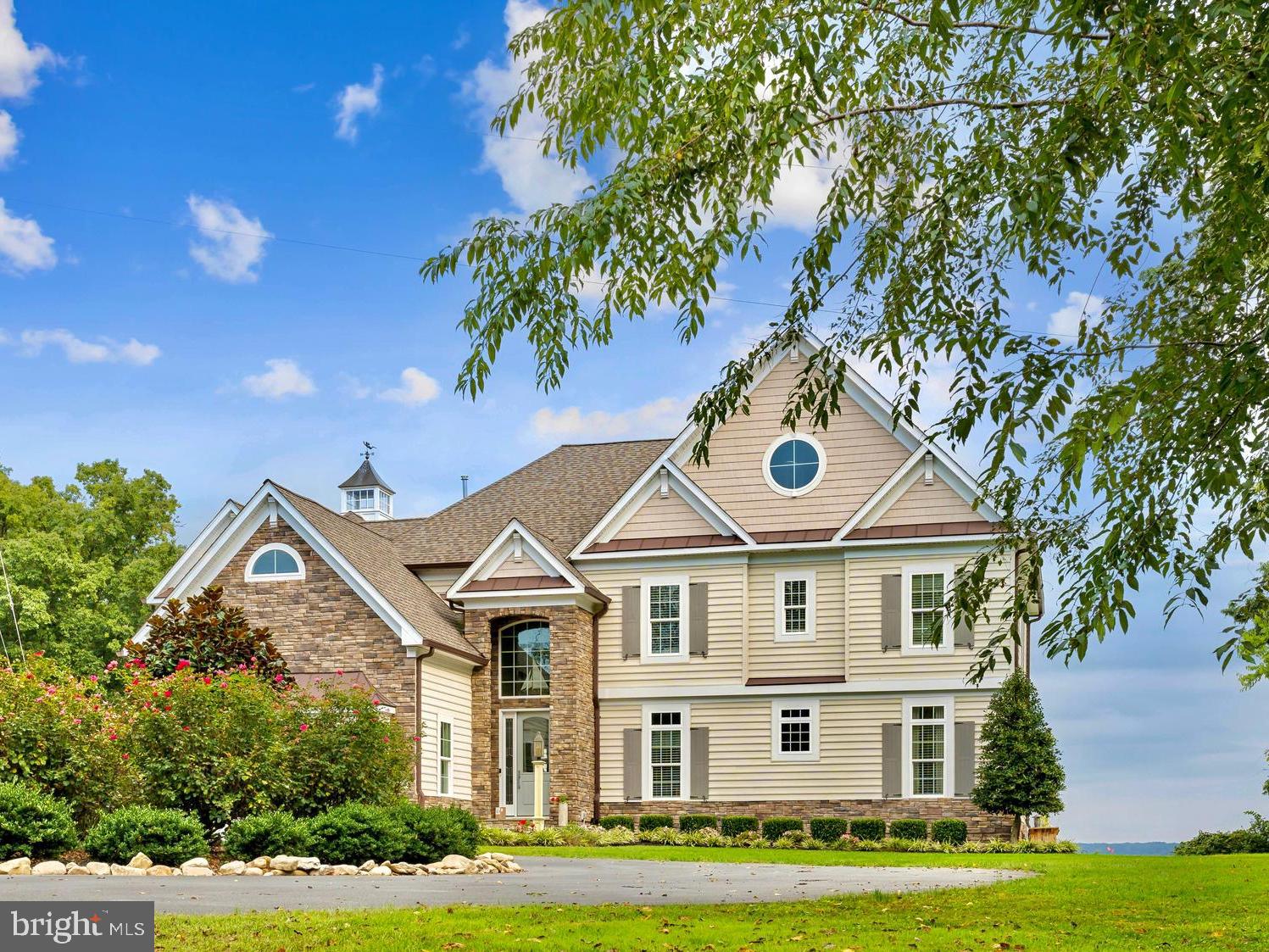 65 Louie Ln