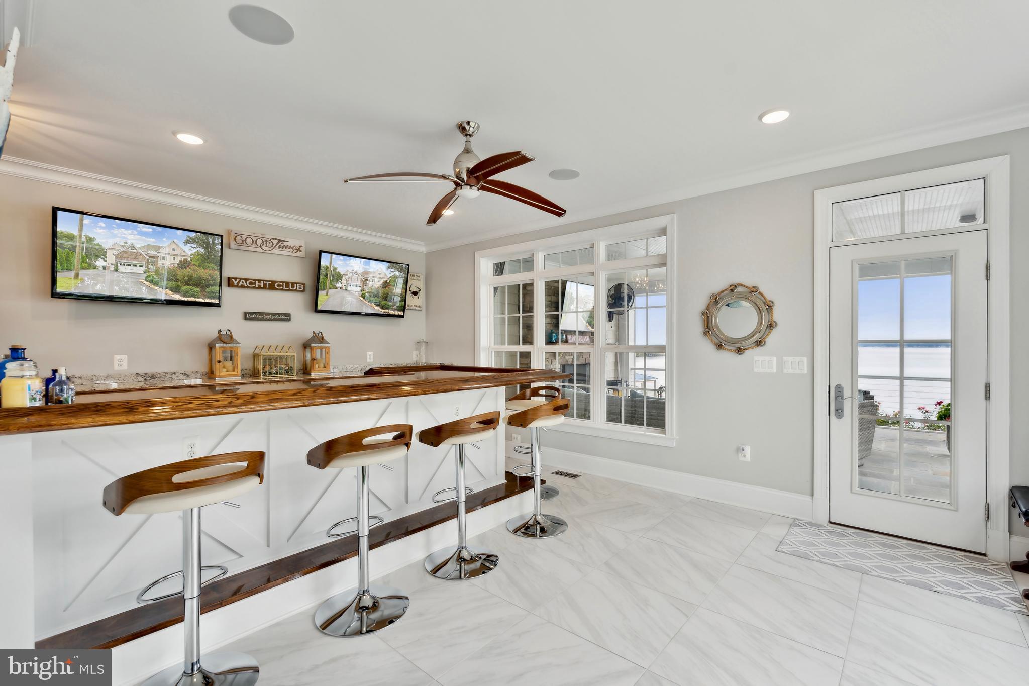 65 Louie Ln