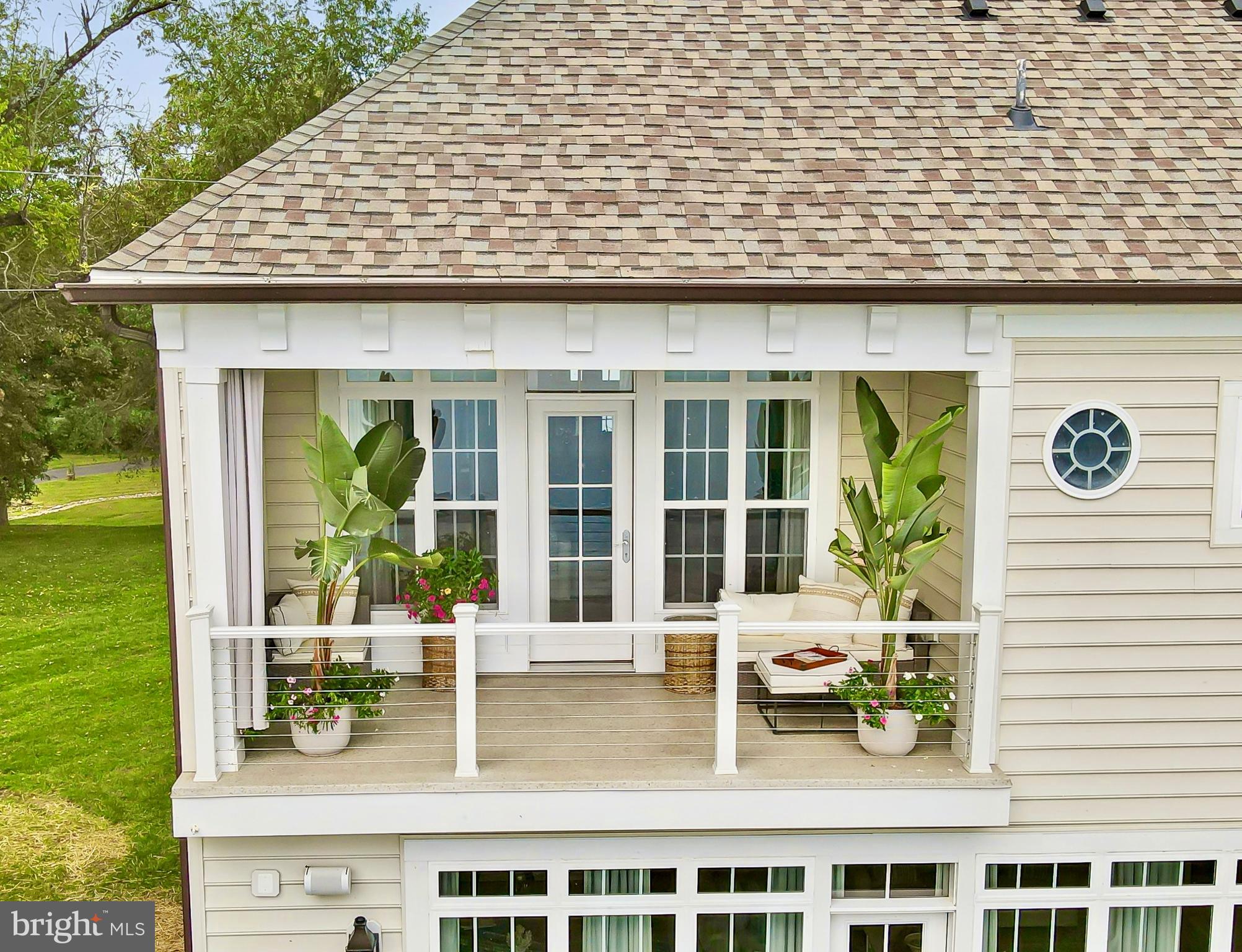 65 Louie Ln