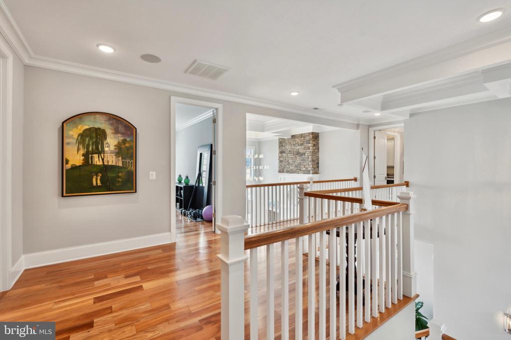65 Louie Ln