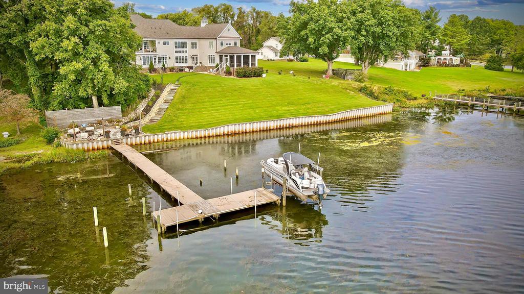 65 Louie Ln