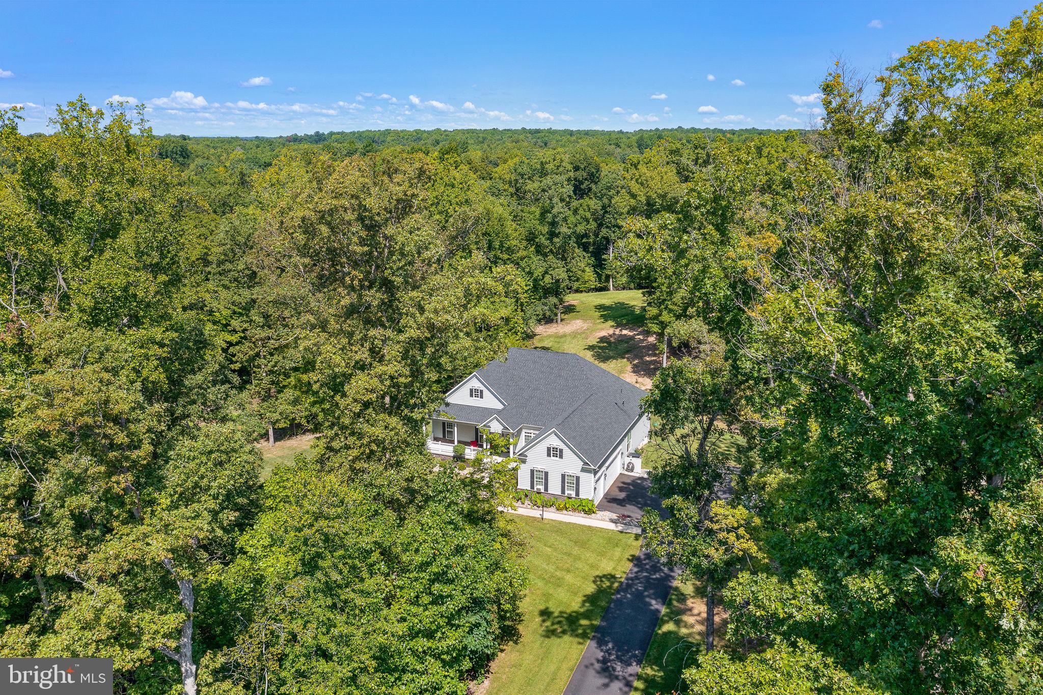 108 Sweet William Dr