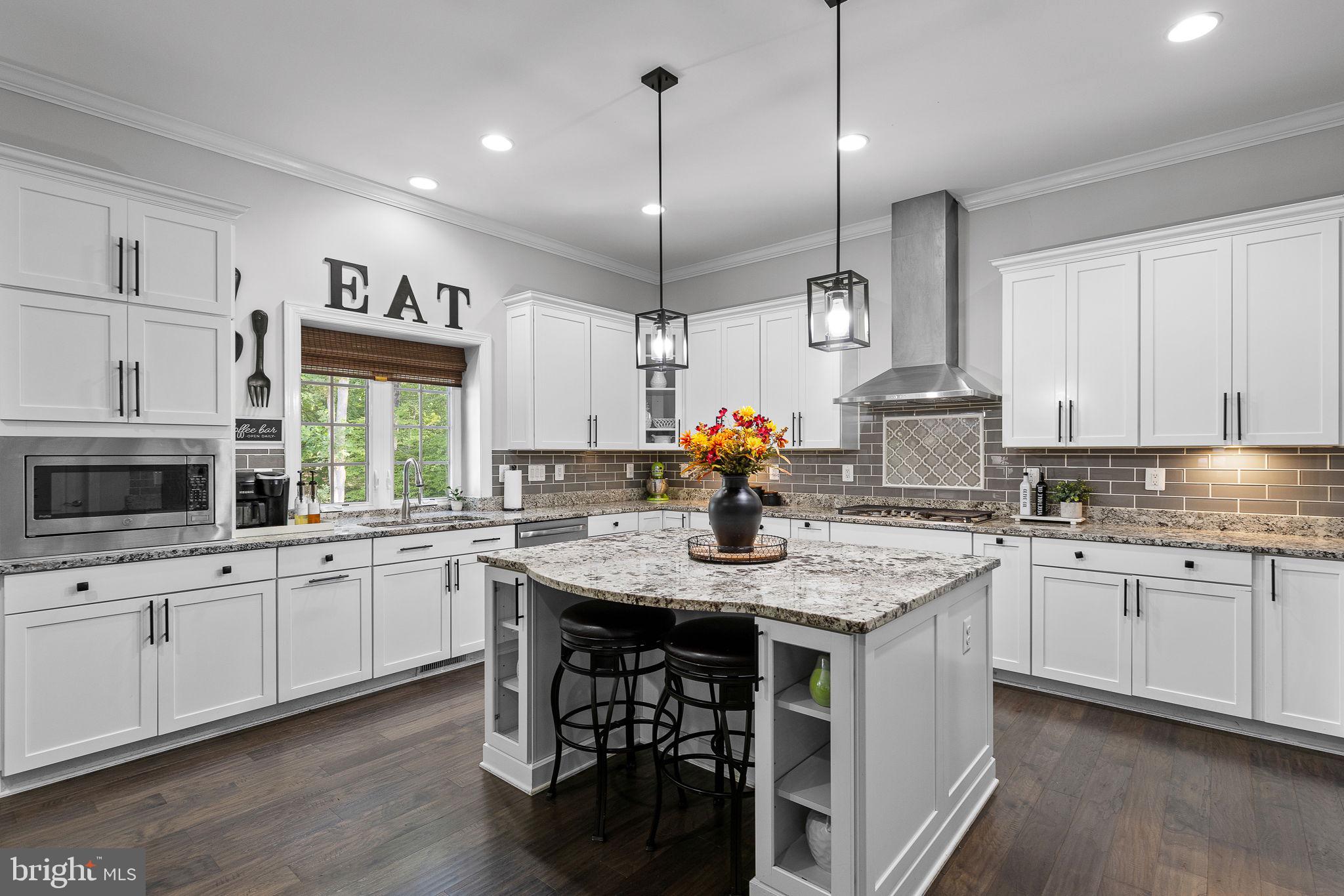 108 Sweet William Dr