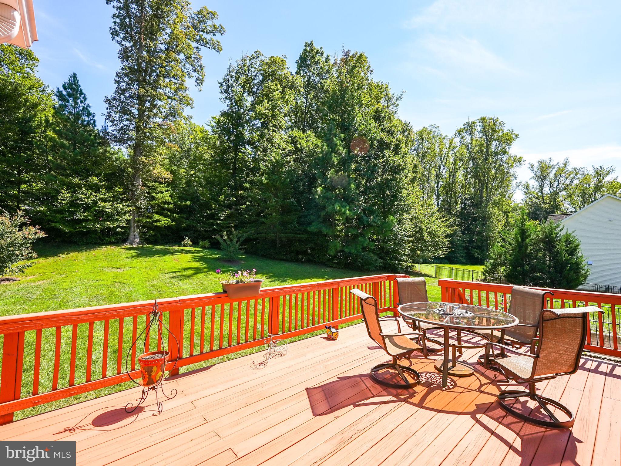19 Towering Oaks Dr