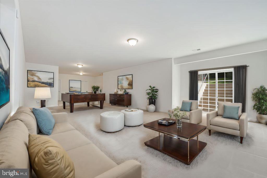 19 Towering Oaks Dr