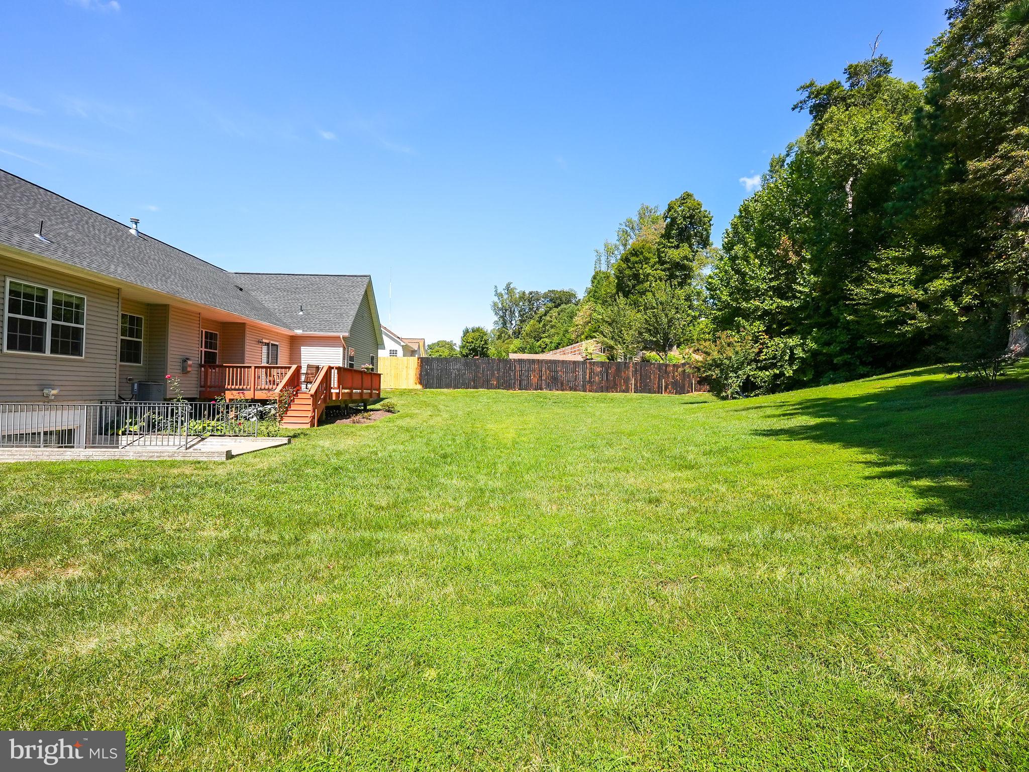 19 Towering Oaks Dr