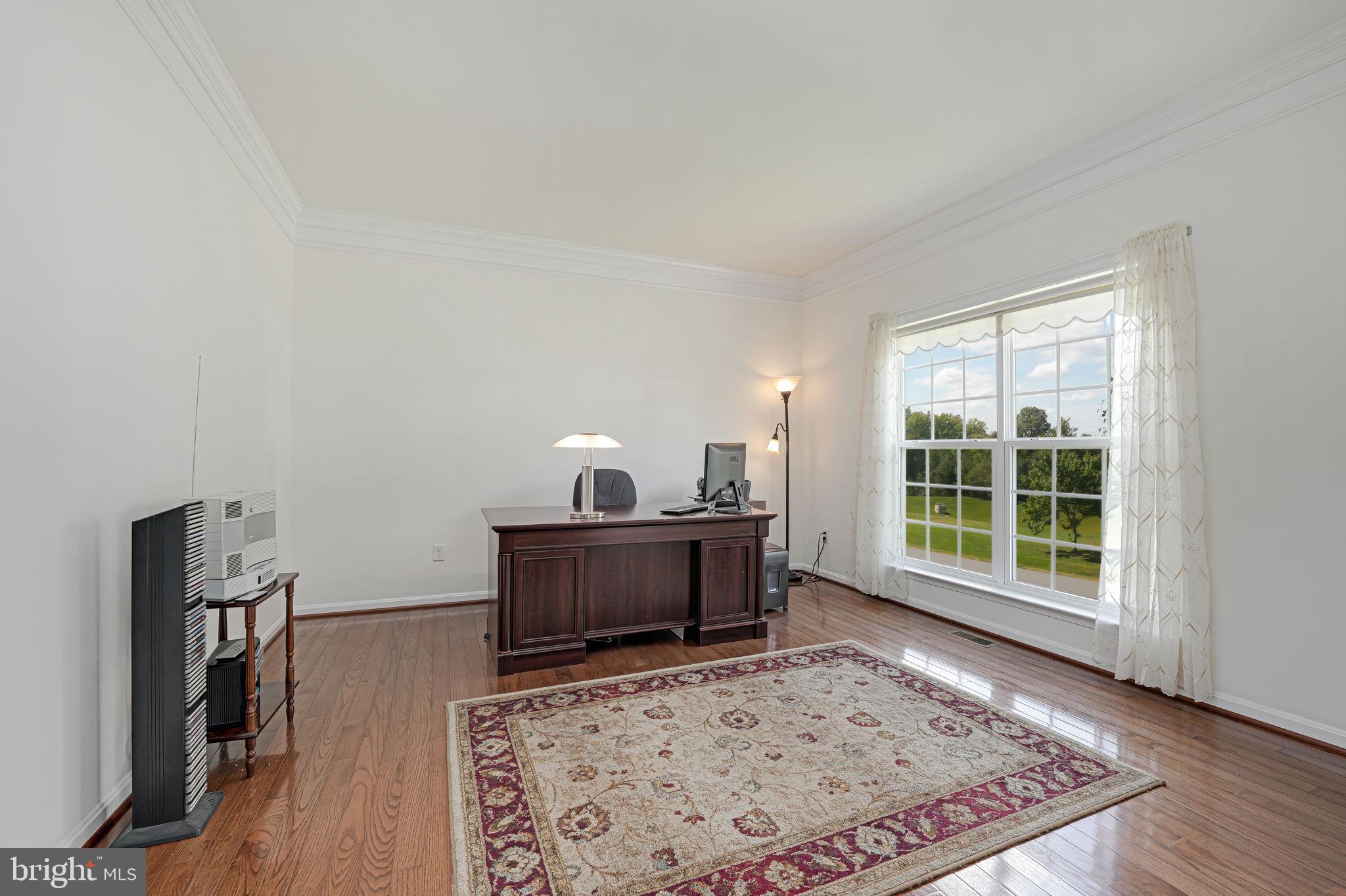 19 Towering Oaks Dr