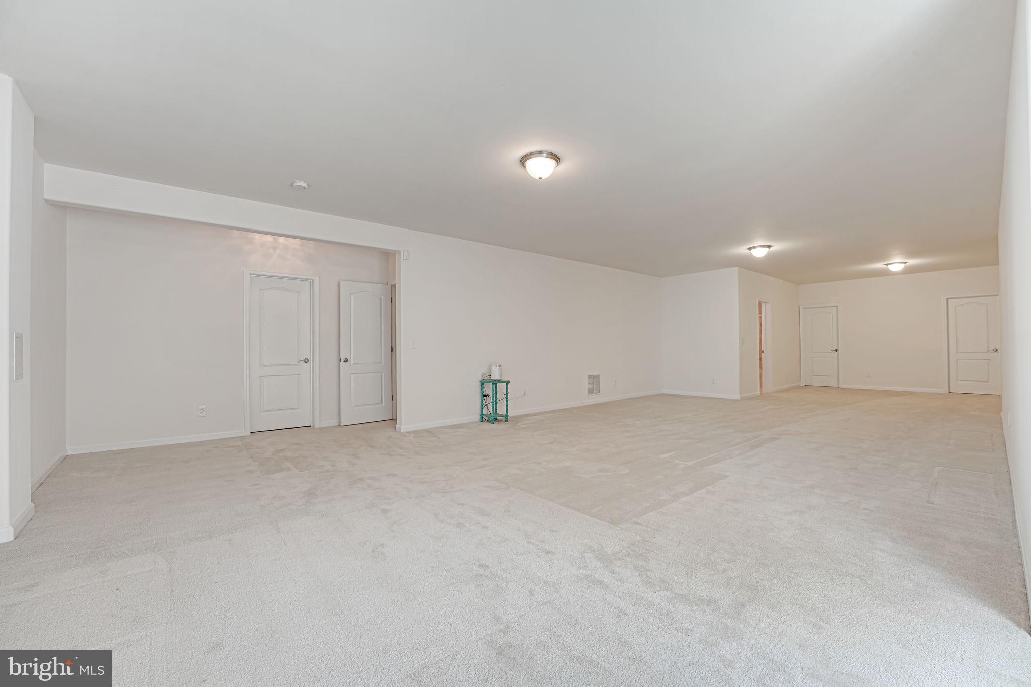 19 Towering Oaks Dr