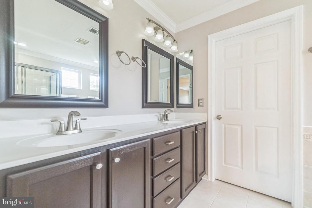 58 KINROSS DRIVE