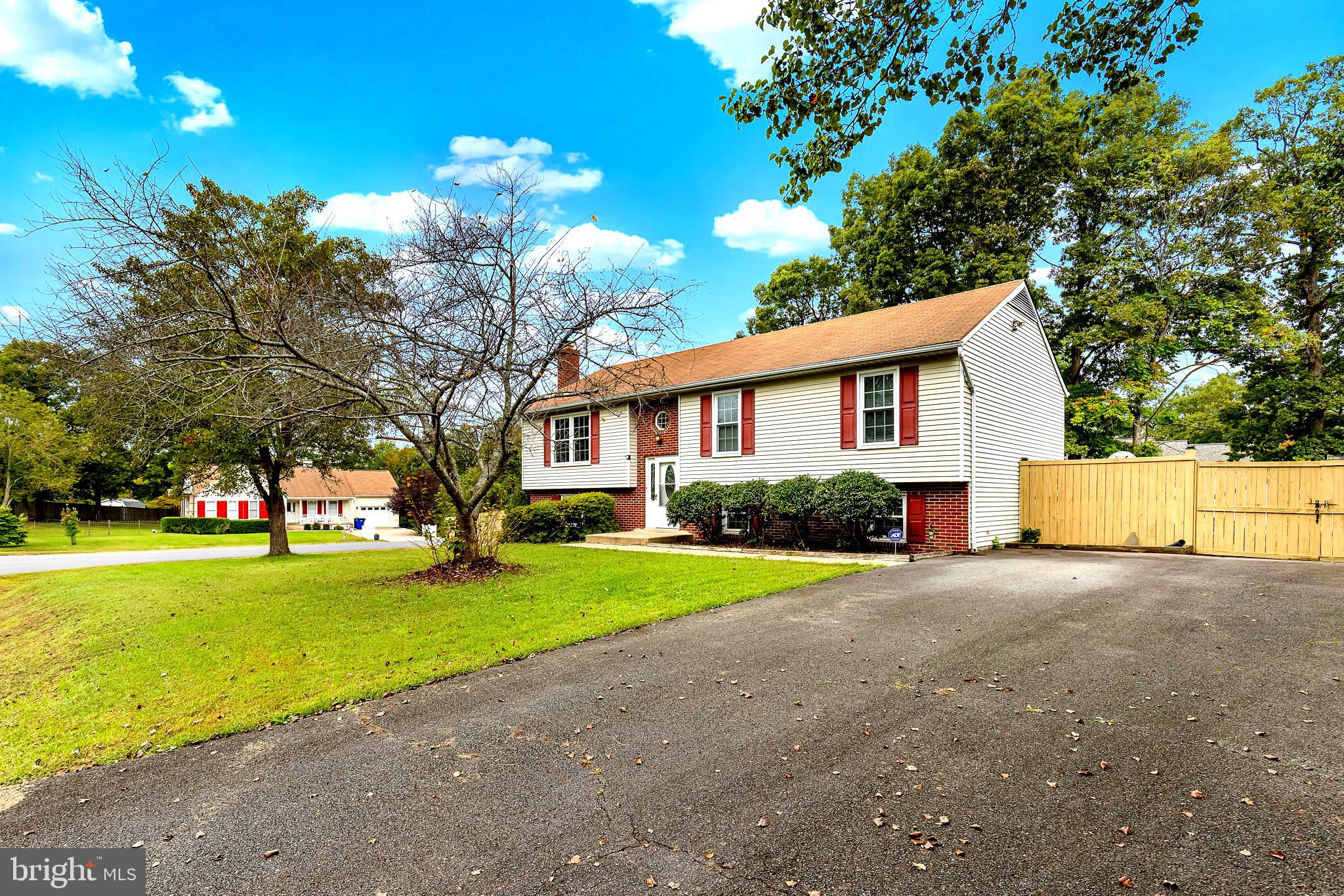 136 Stevens Dr