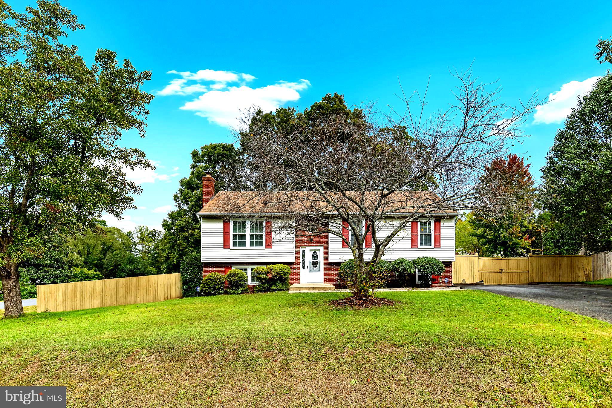 136 Stevens Dr