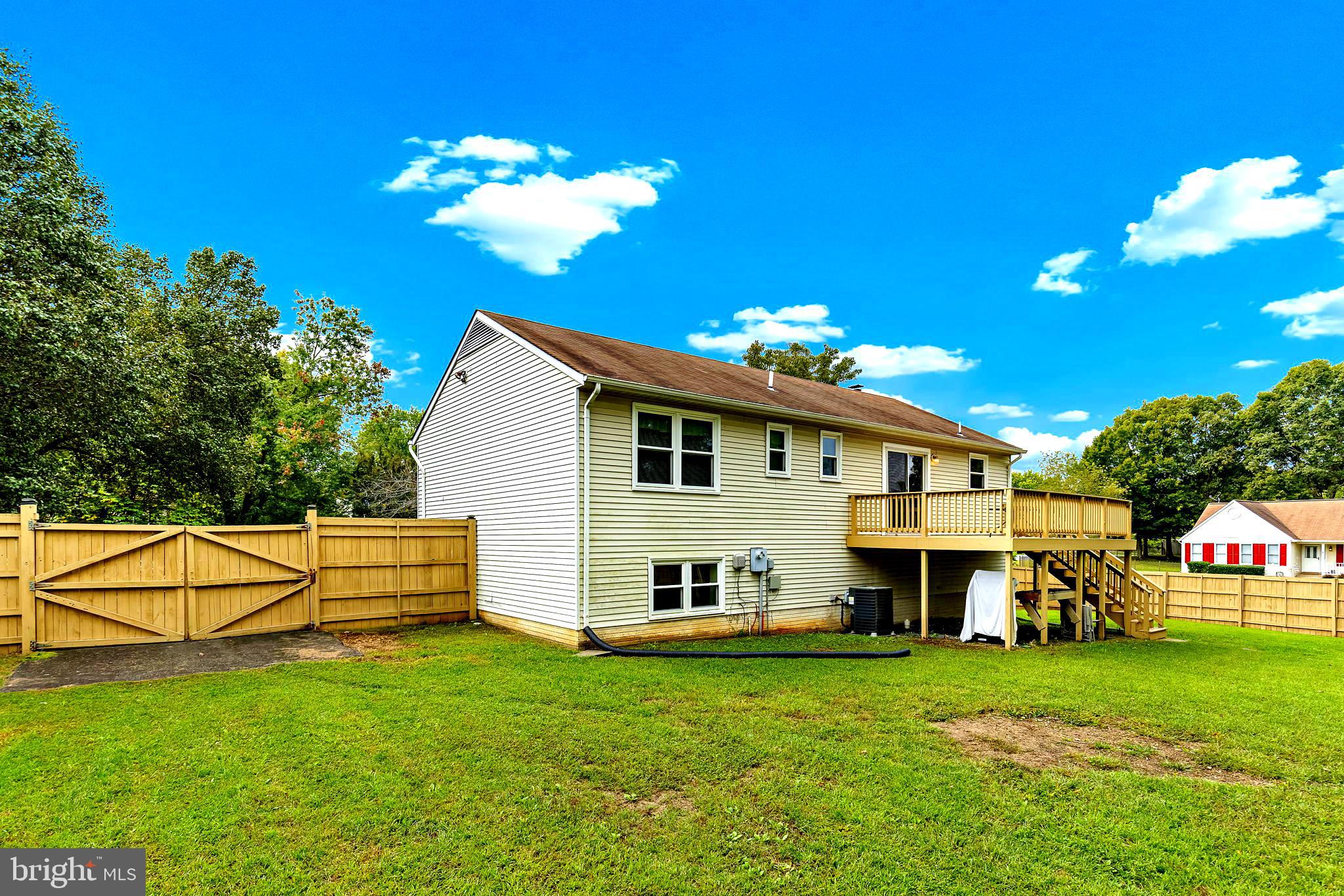 136 Stevens Dr