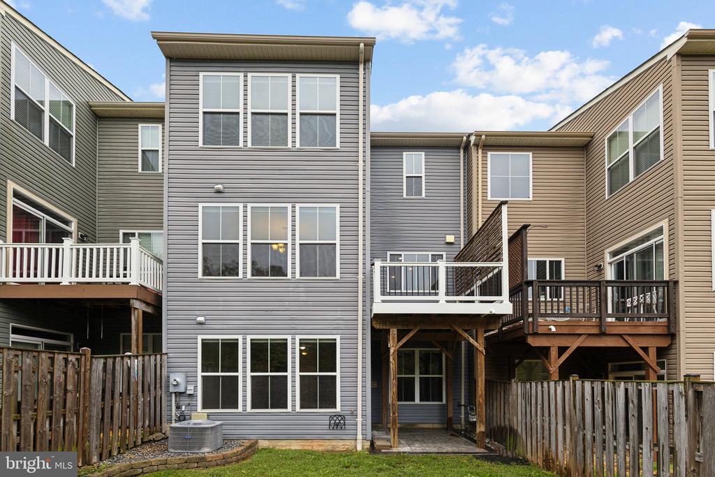 39 SHEPHERDS HOOK WAY