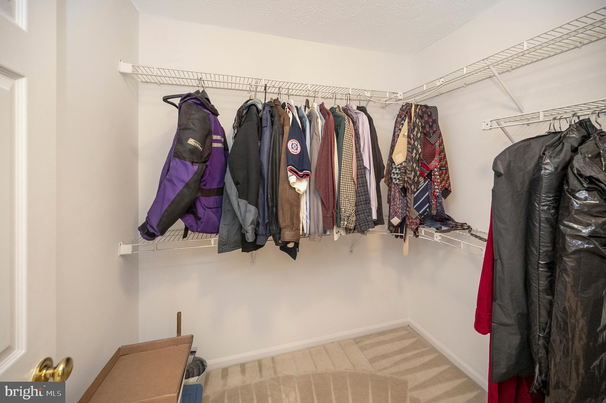 30 Rocky Way Dr