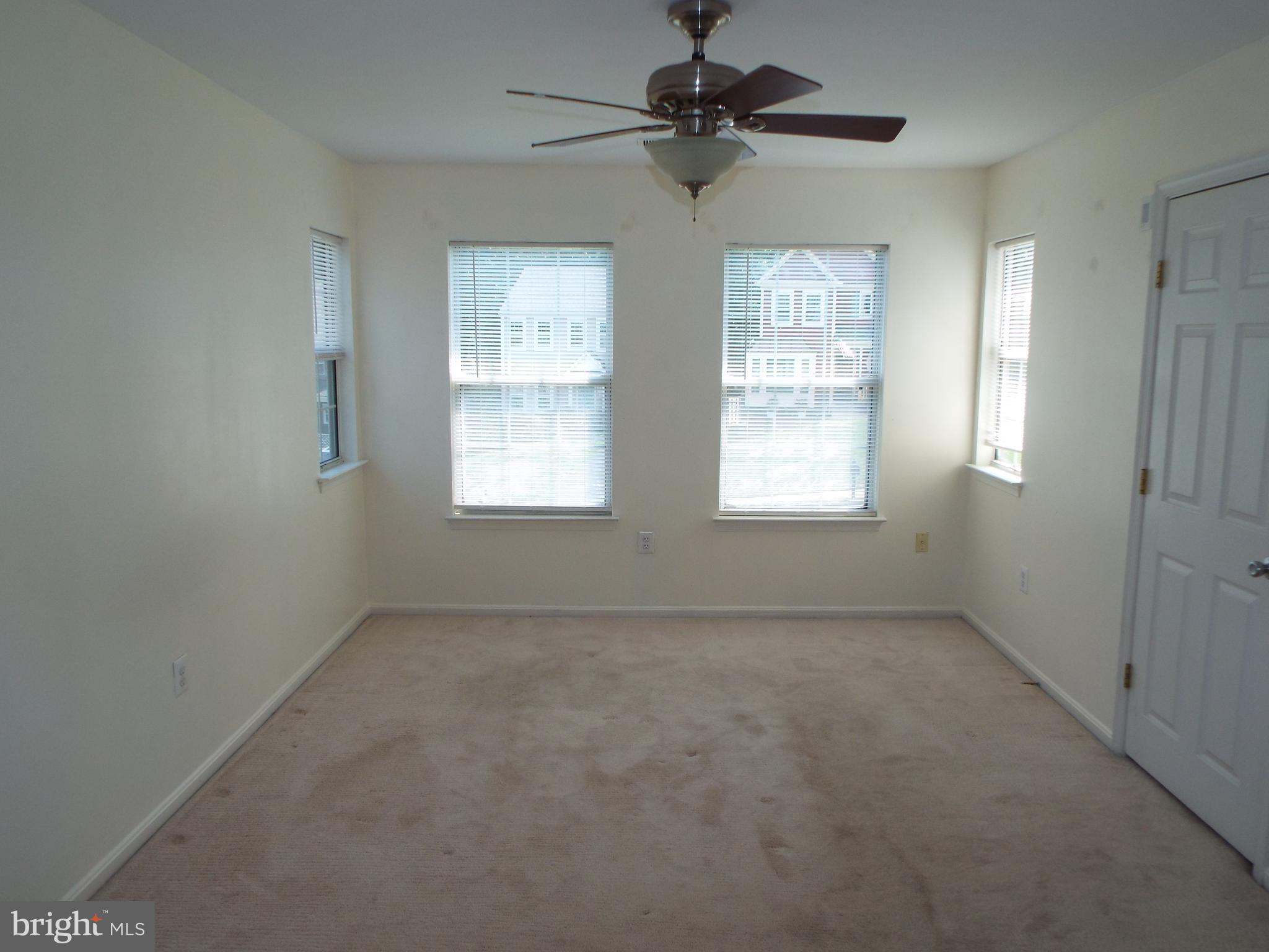 7 Woodmont Ct