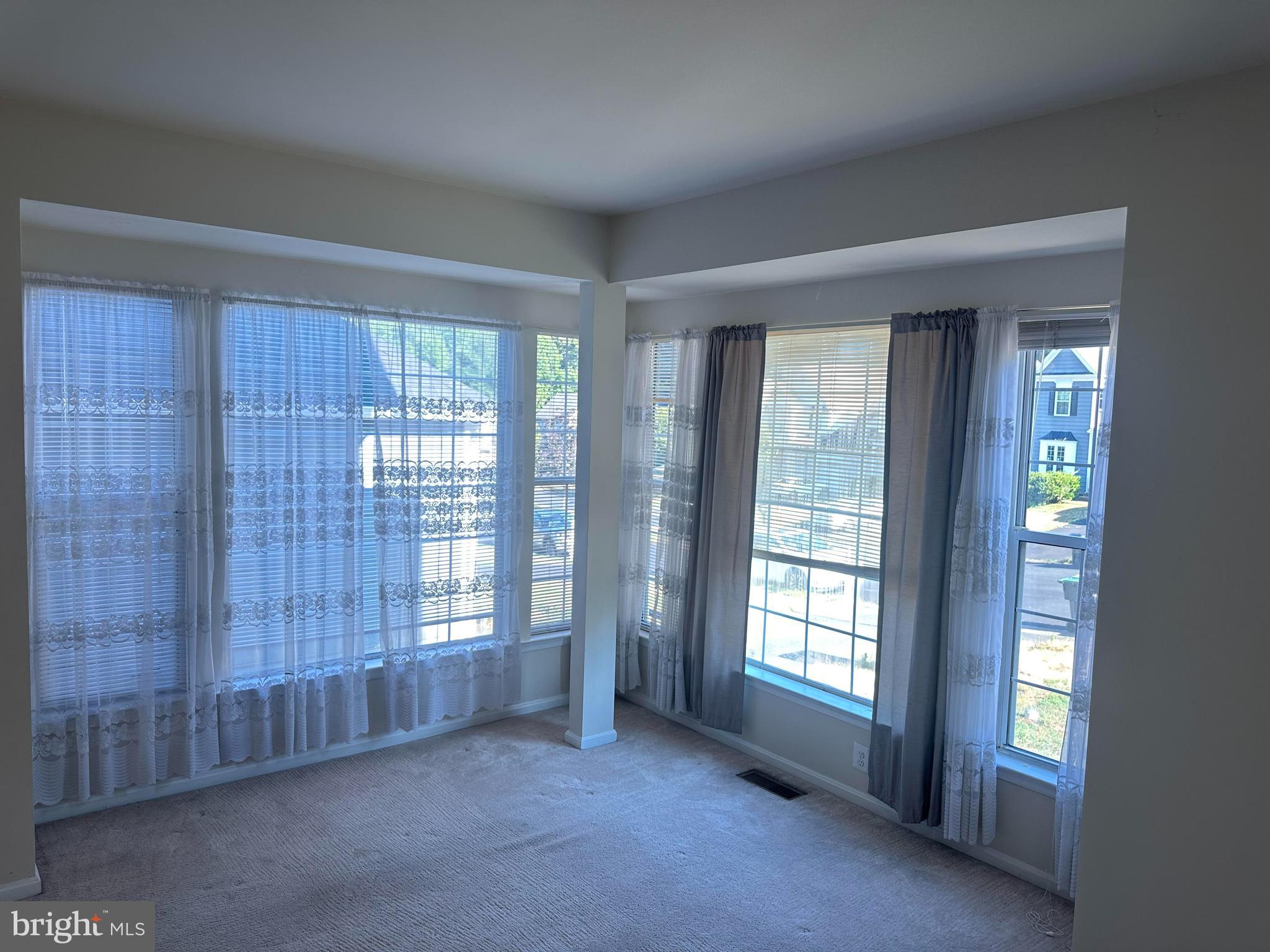 7 Woodmont Ct