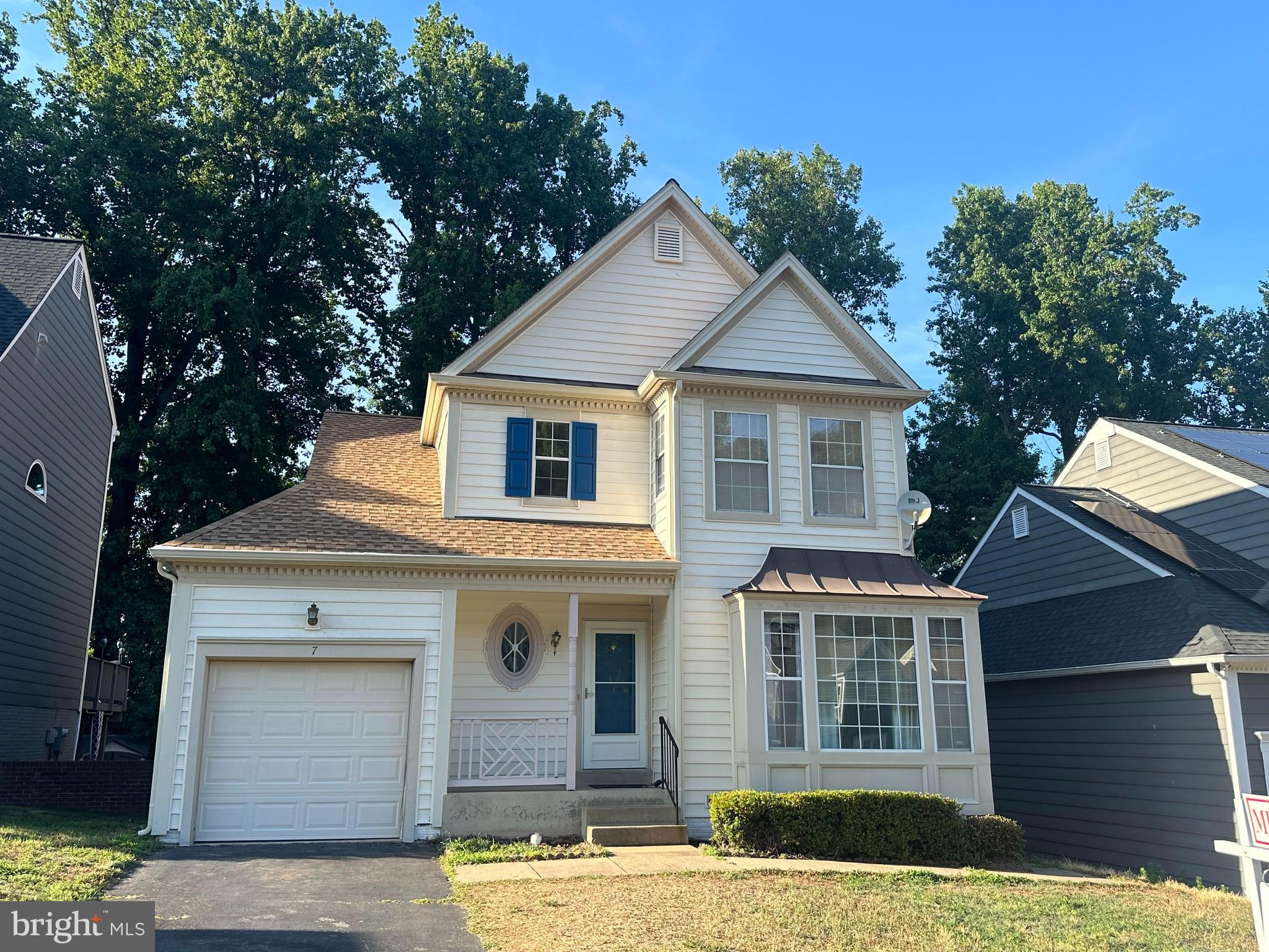 7 Woodmont Ct