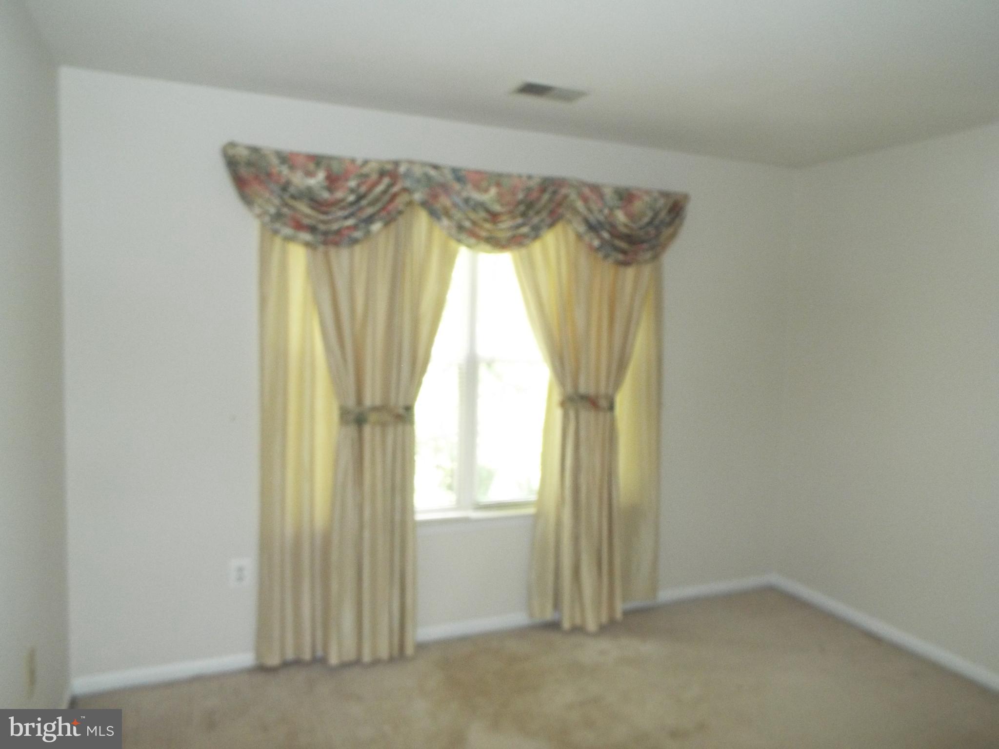 7 Woodmont Ct