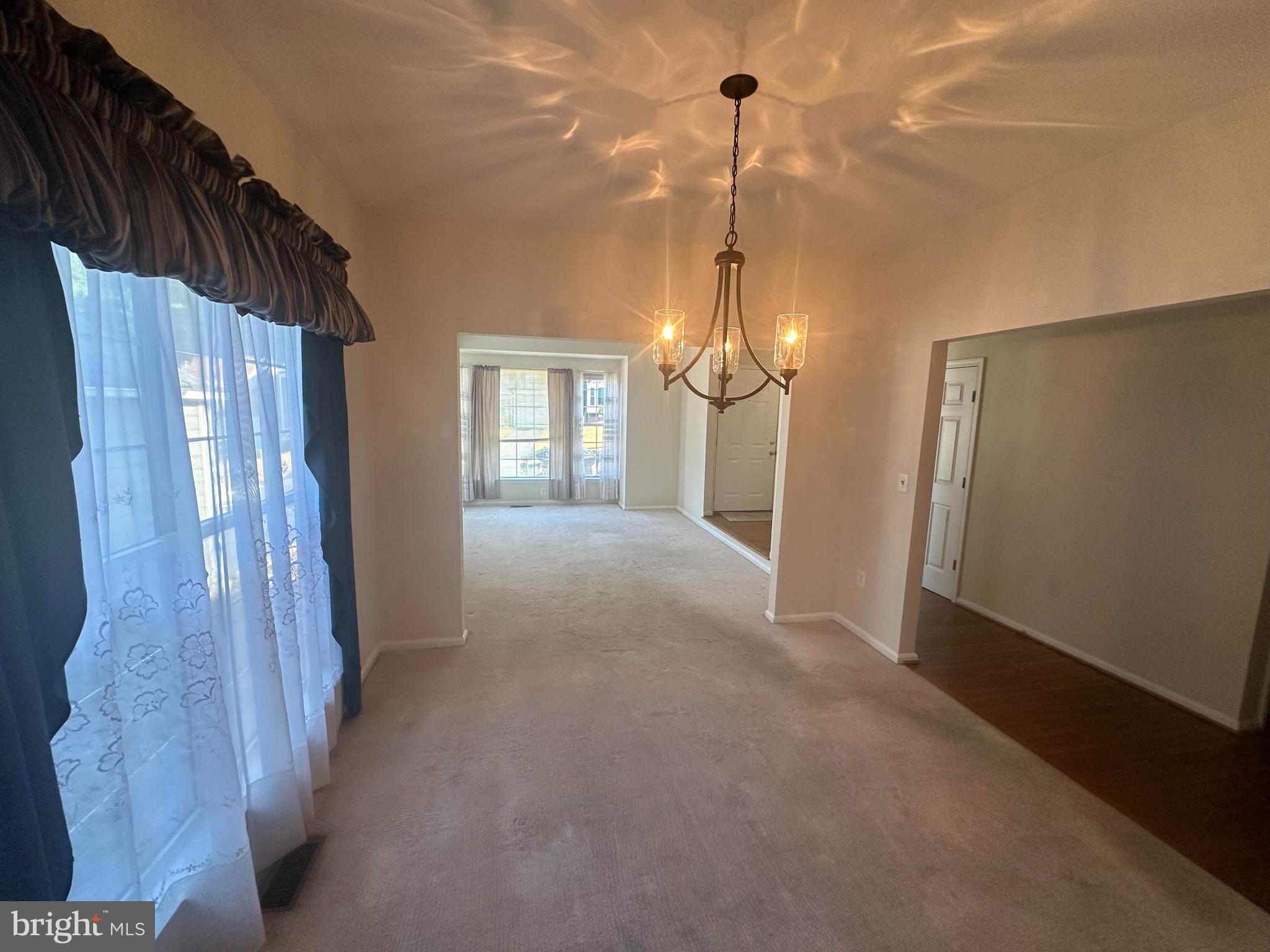 7 Woodmont Ct