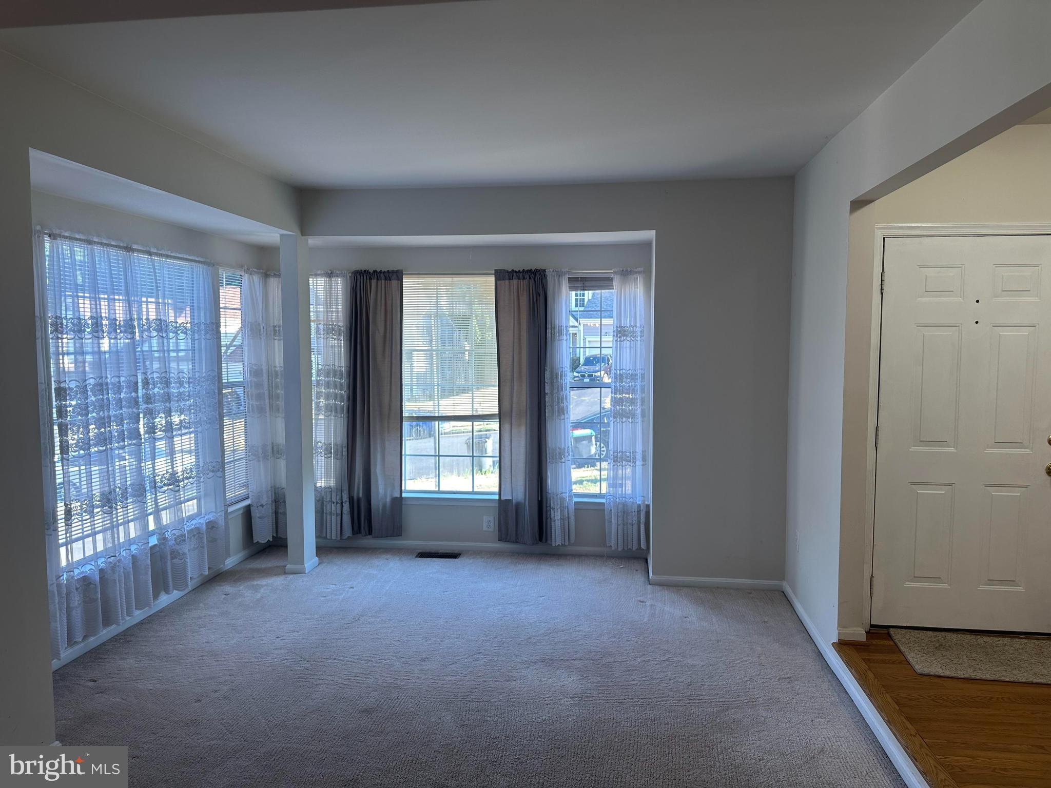 7 Woodmont Ct