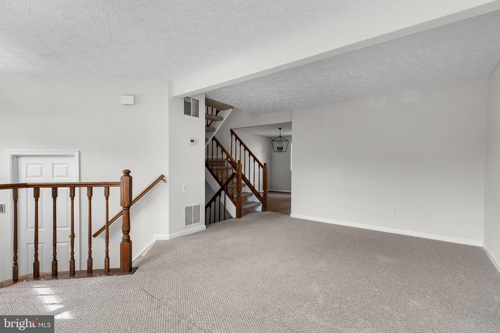 508 Crossridge Ct