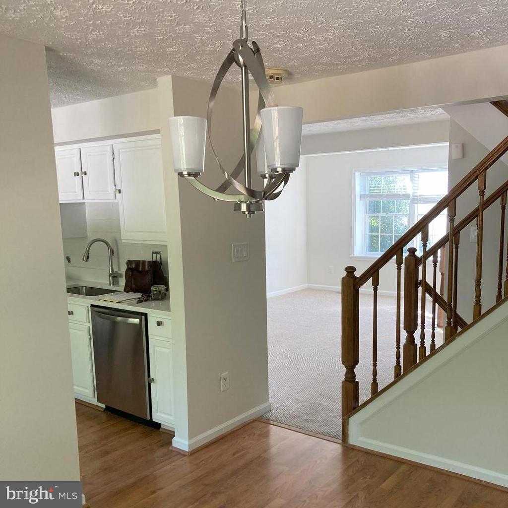 508 Crossridge Ct