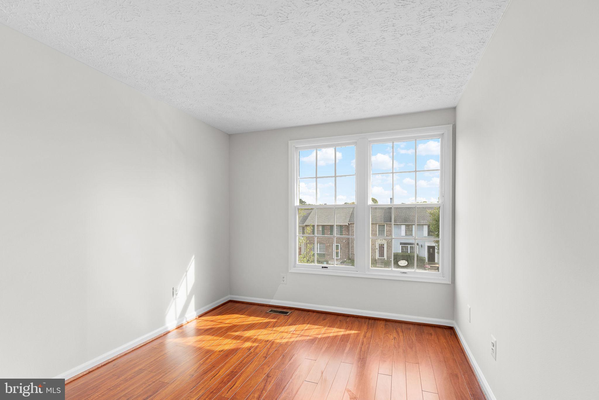 508 Crossridge Ct