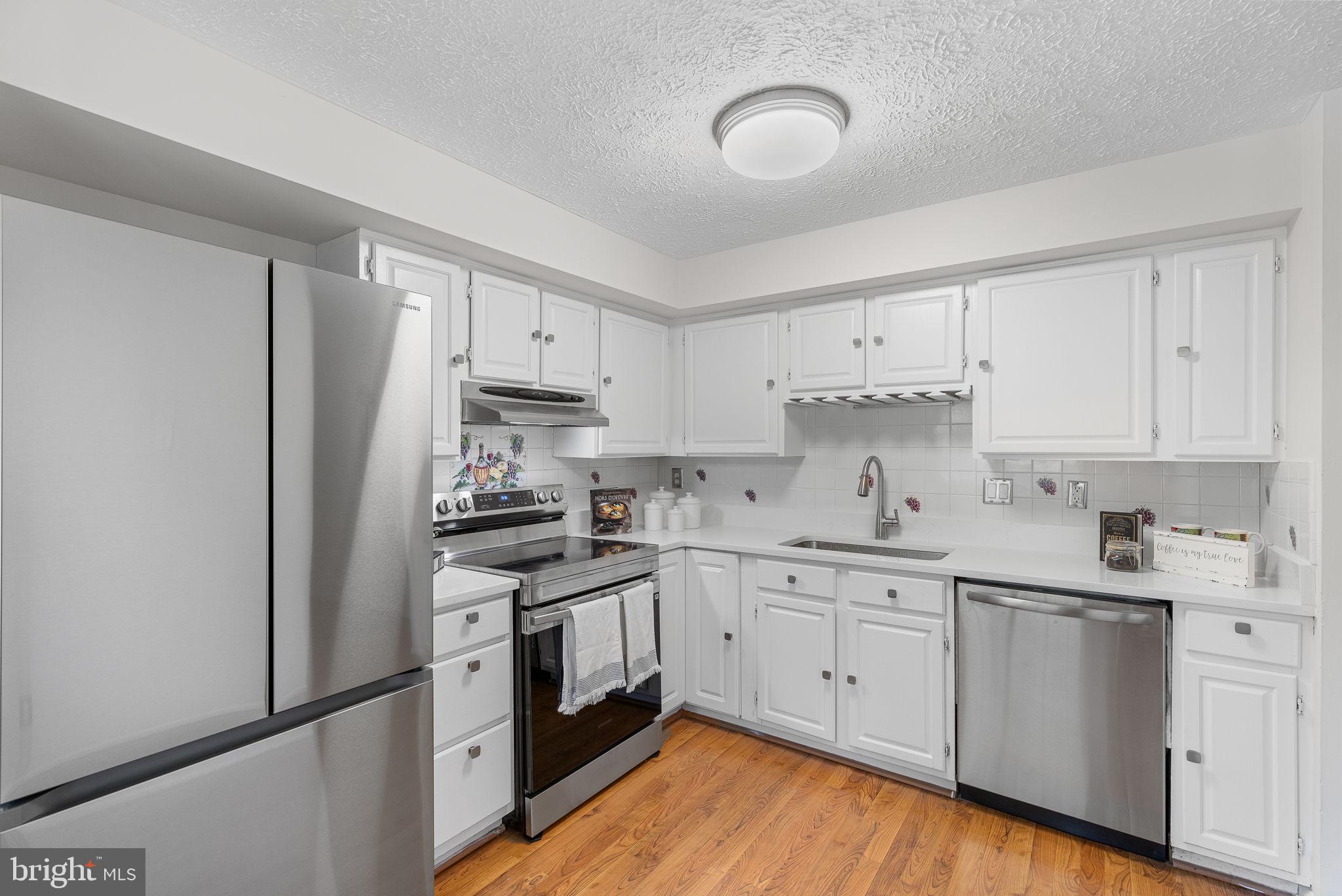 508 Crossridge Ct