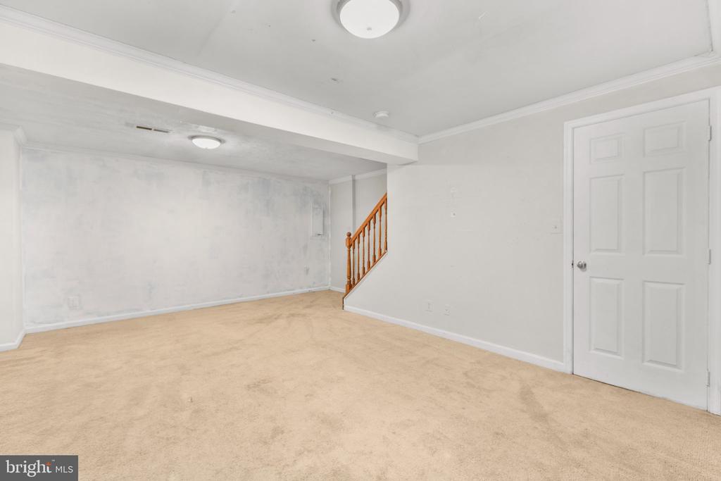 201 Stafford Mews Ln