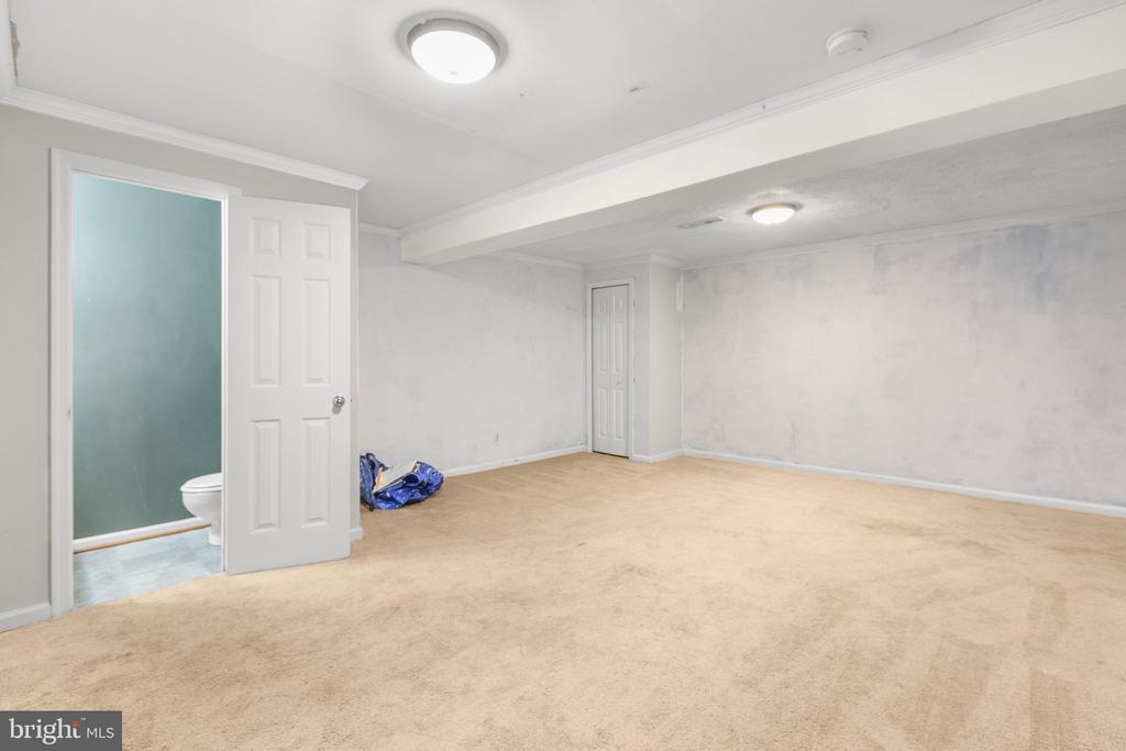 201 Stafford Mews Ln
