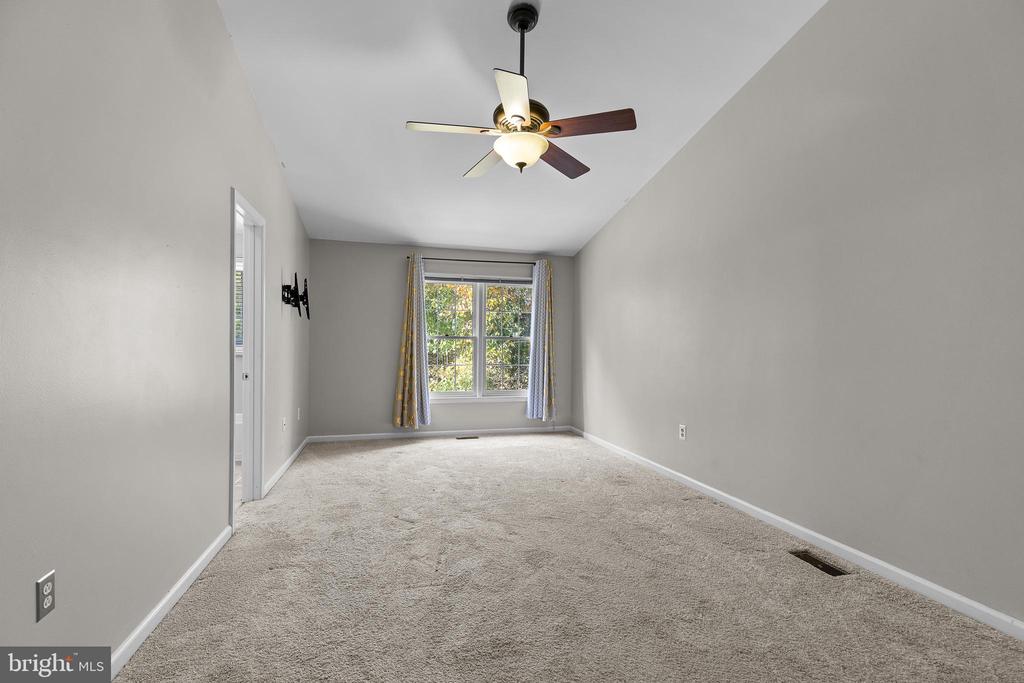 204 Fair Oaks Ave