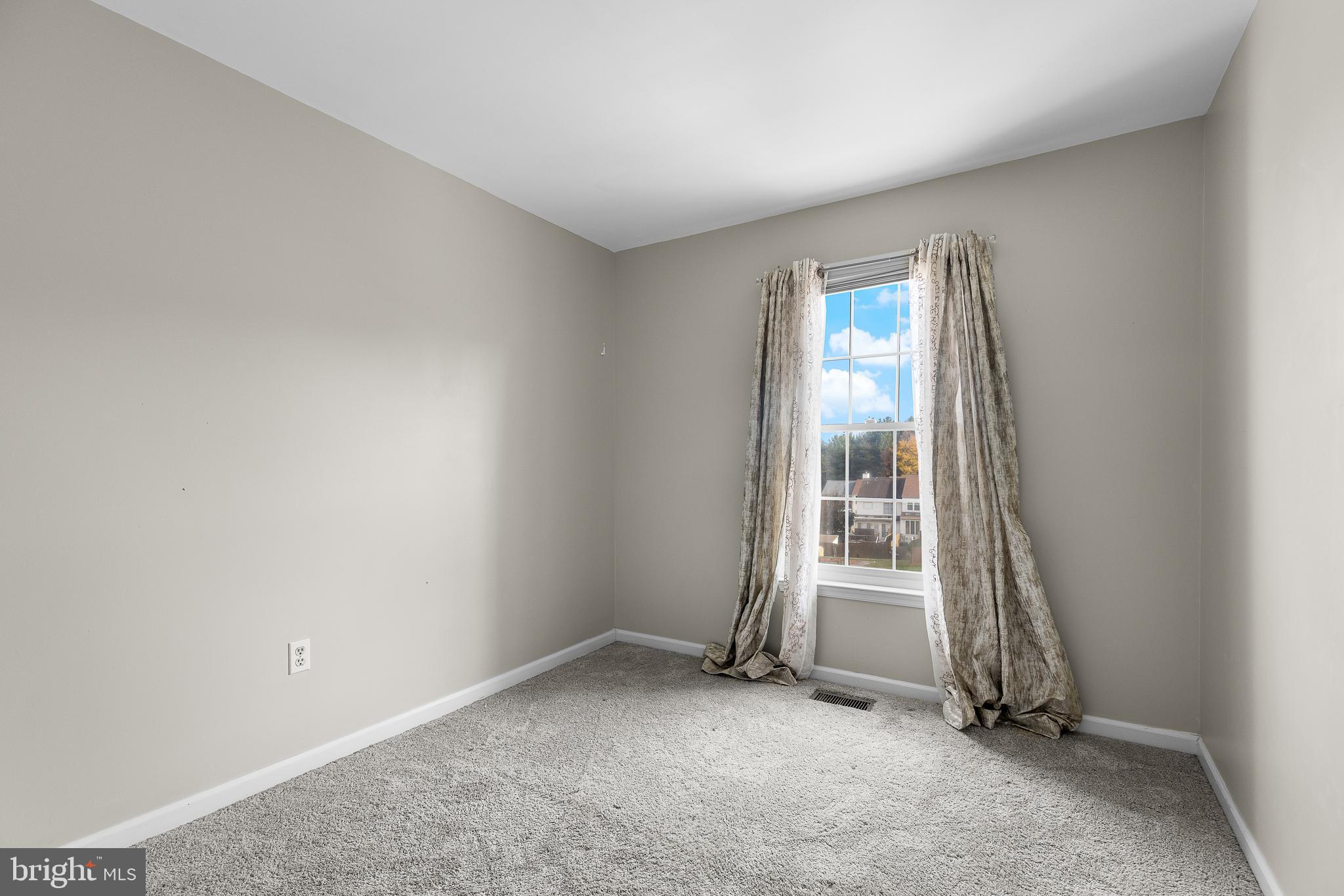 204 Fair Oaks Ave