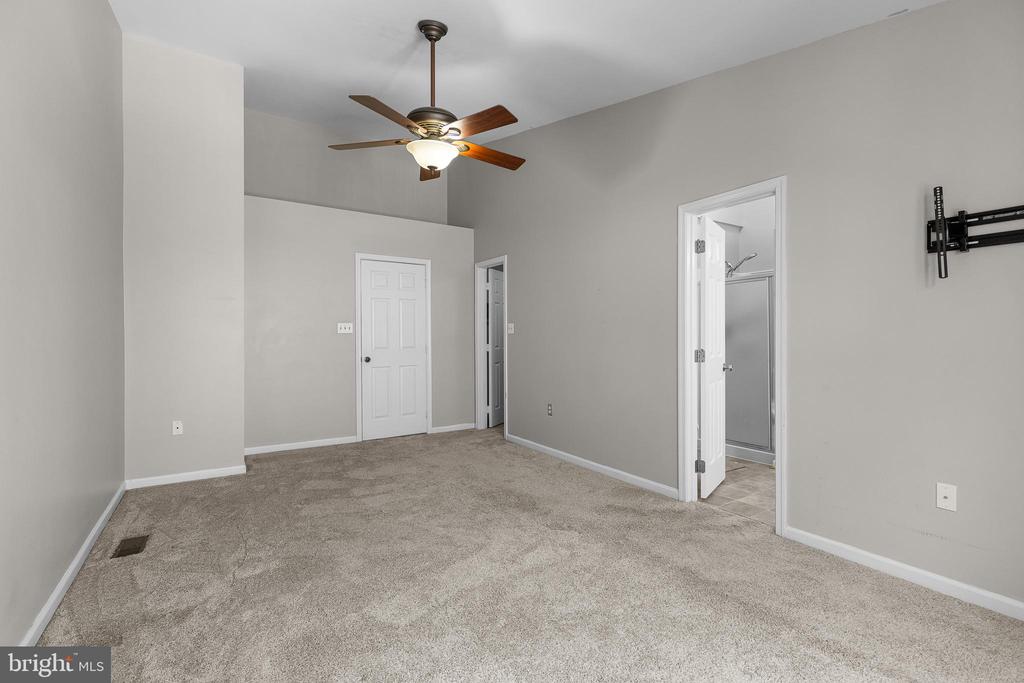 204 Fair Oaks Ave