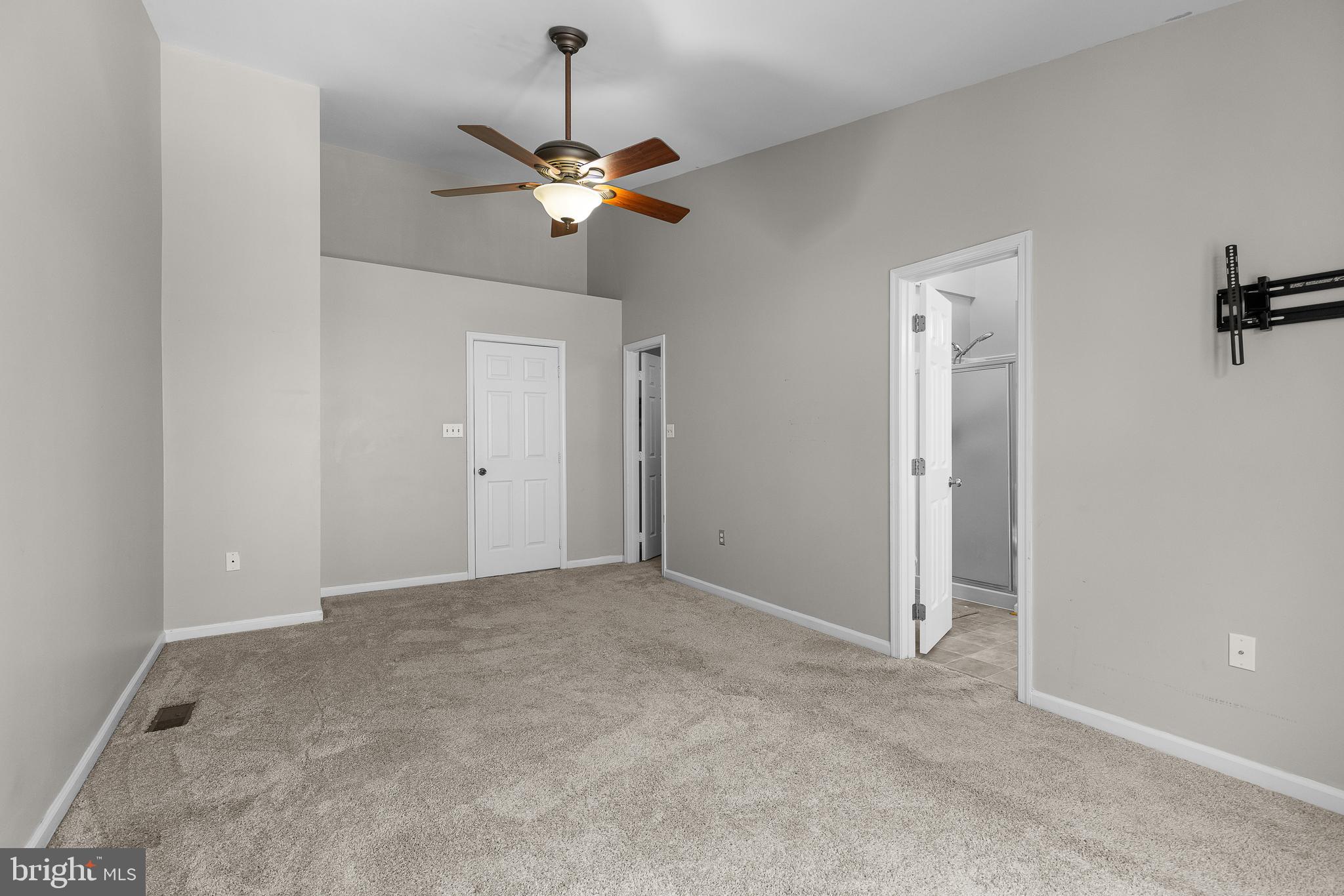 204 Fair Oaks Ave