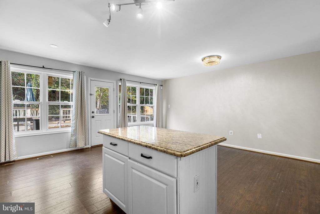 204 Fair Oaks Ave