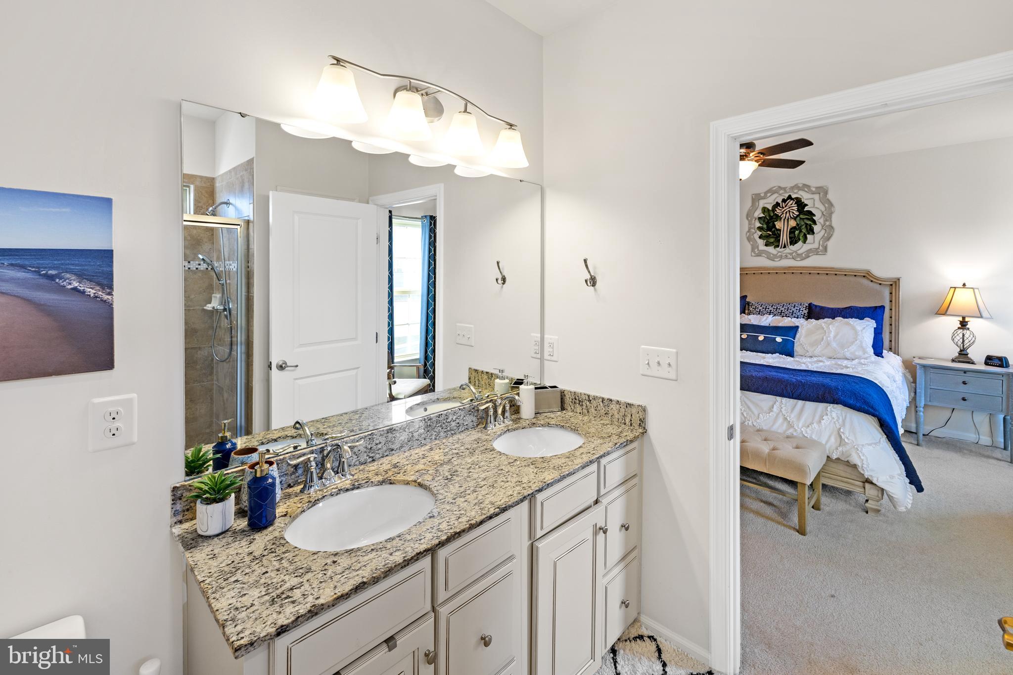 215 Freesia Ln
