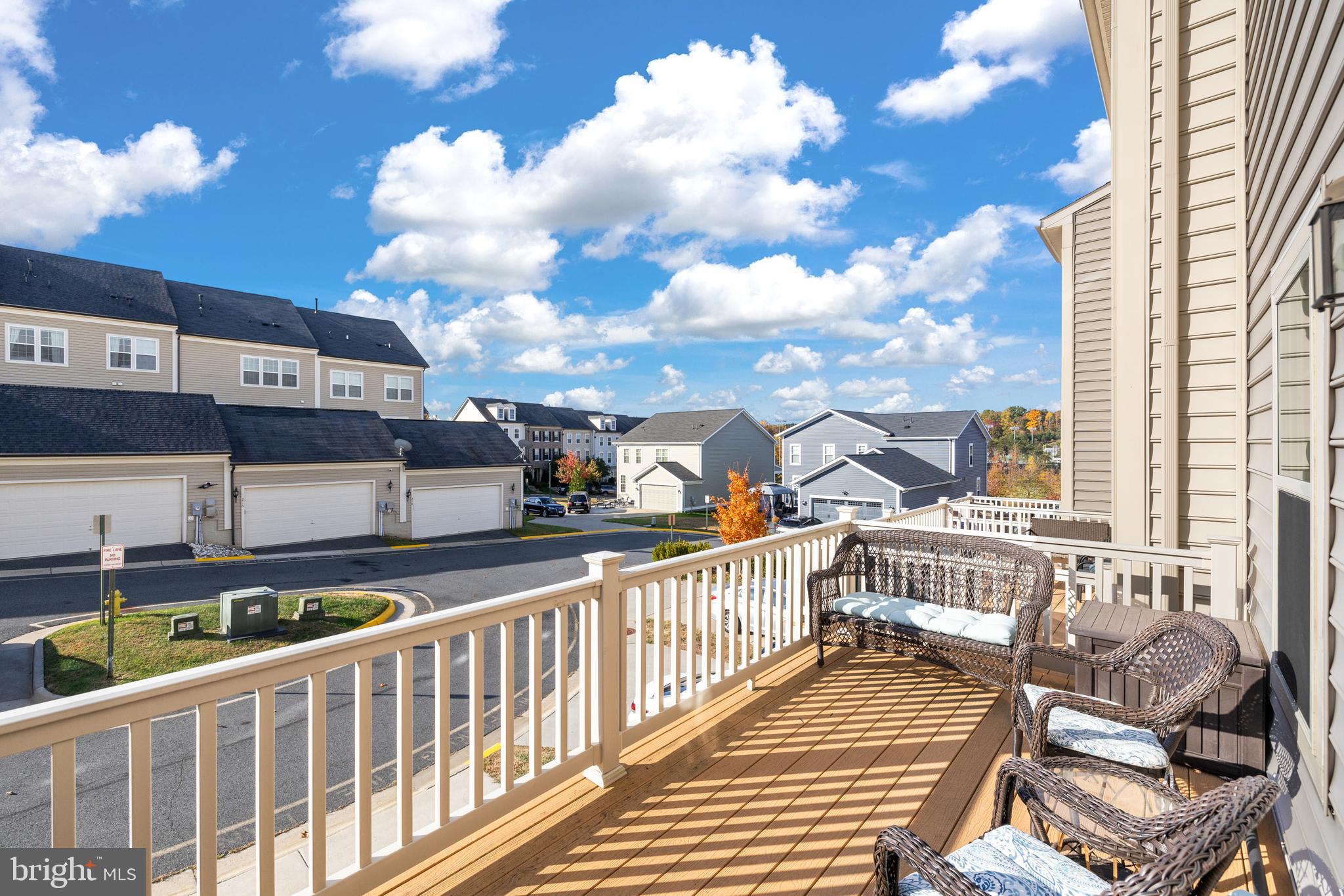 215 Freesia Ln