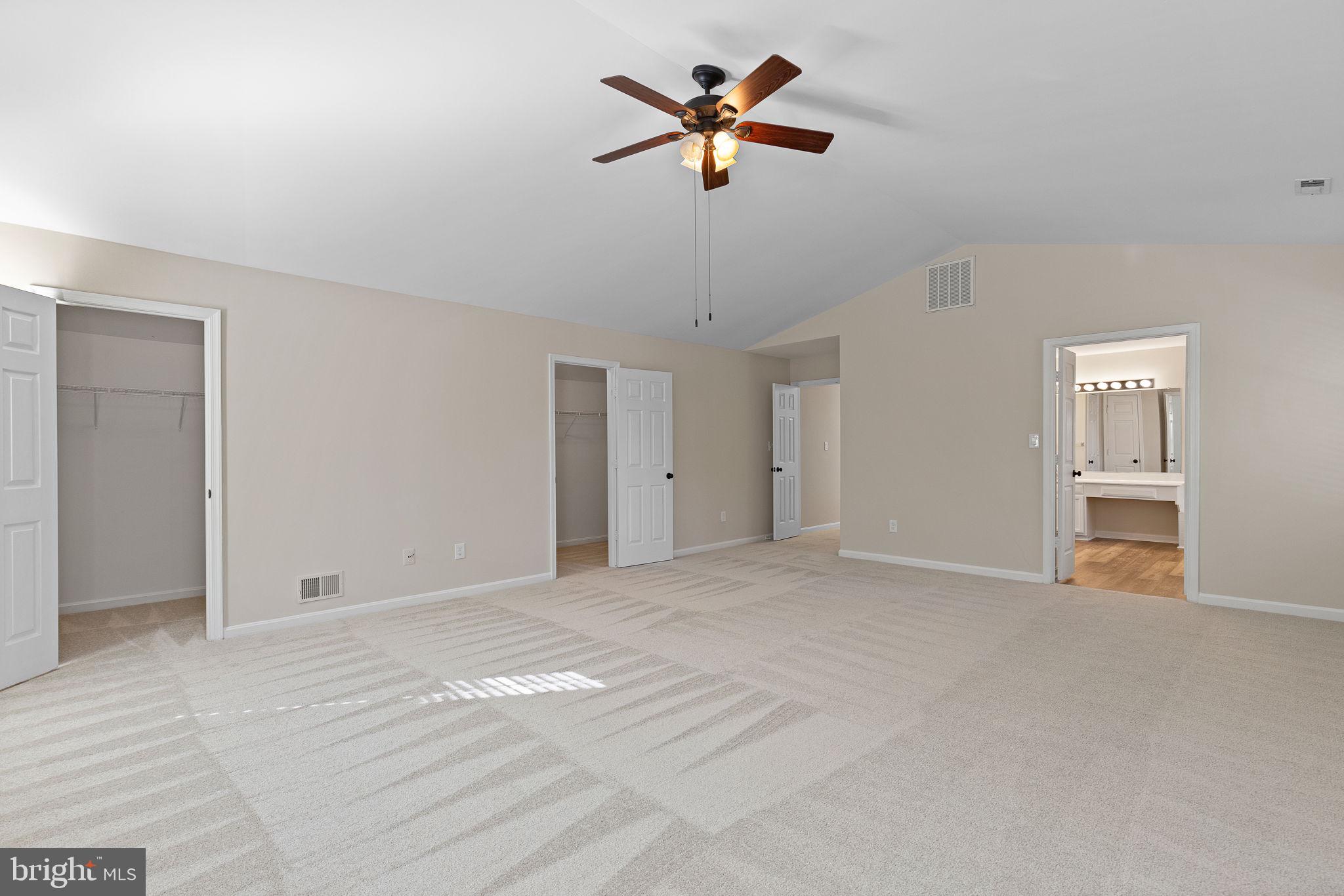10 Timberwood Ct