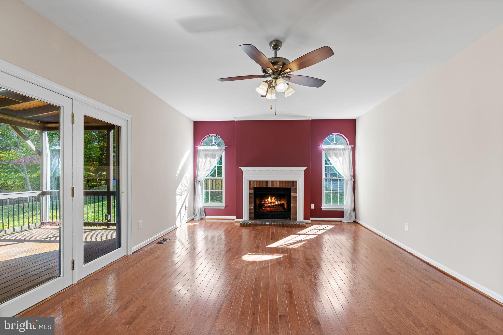 10 Timberwood Ct