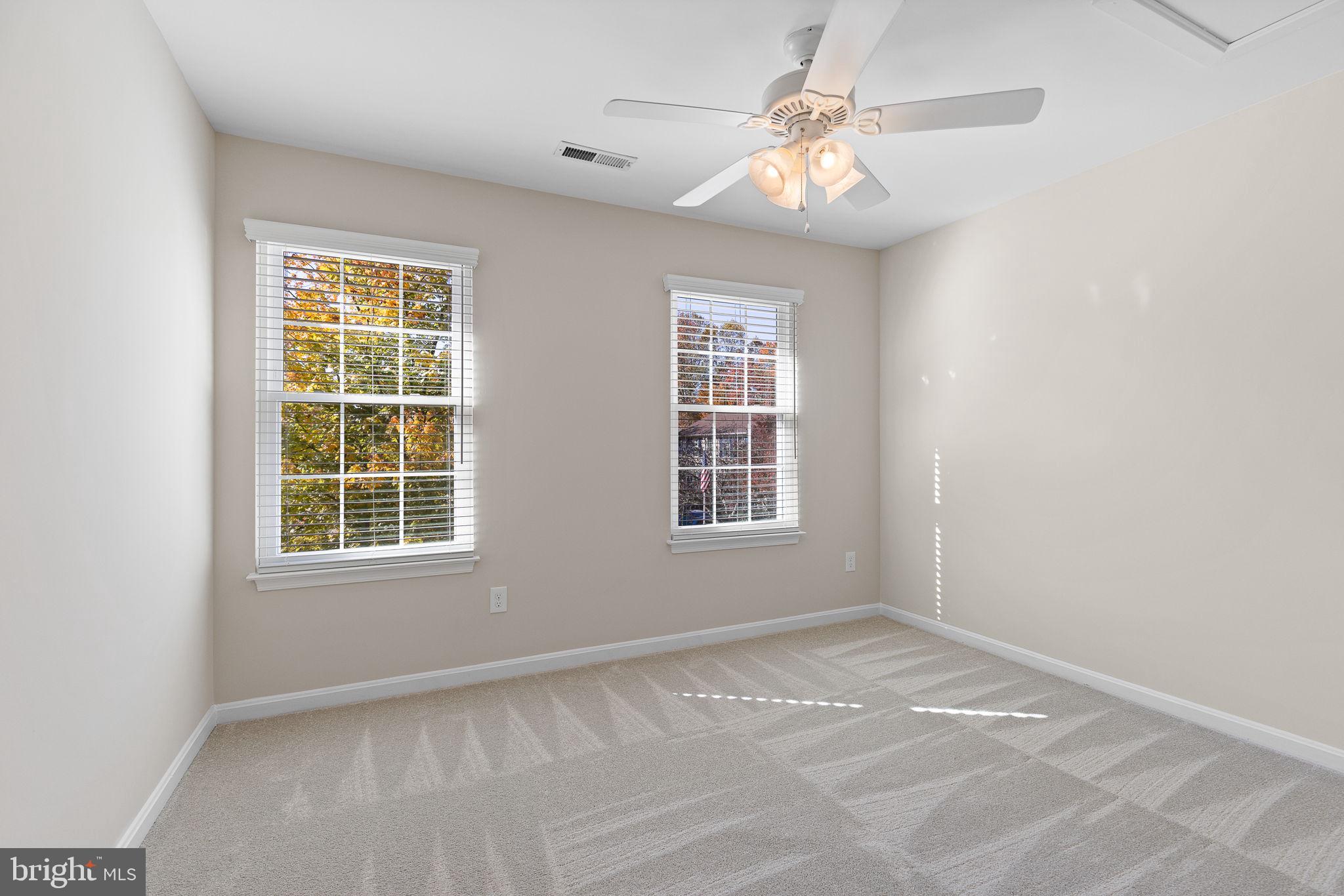 10 Timberwood Ct