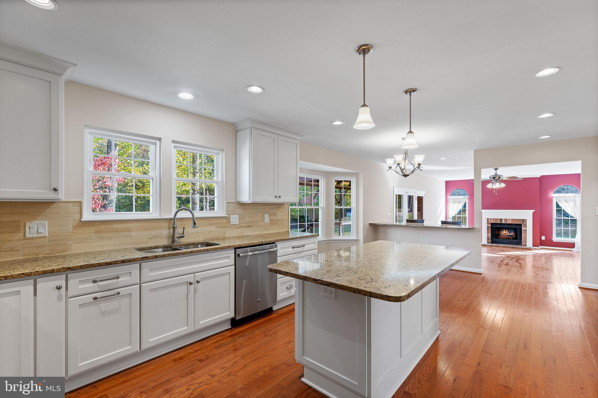 10 Timberwood Ct