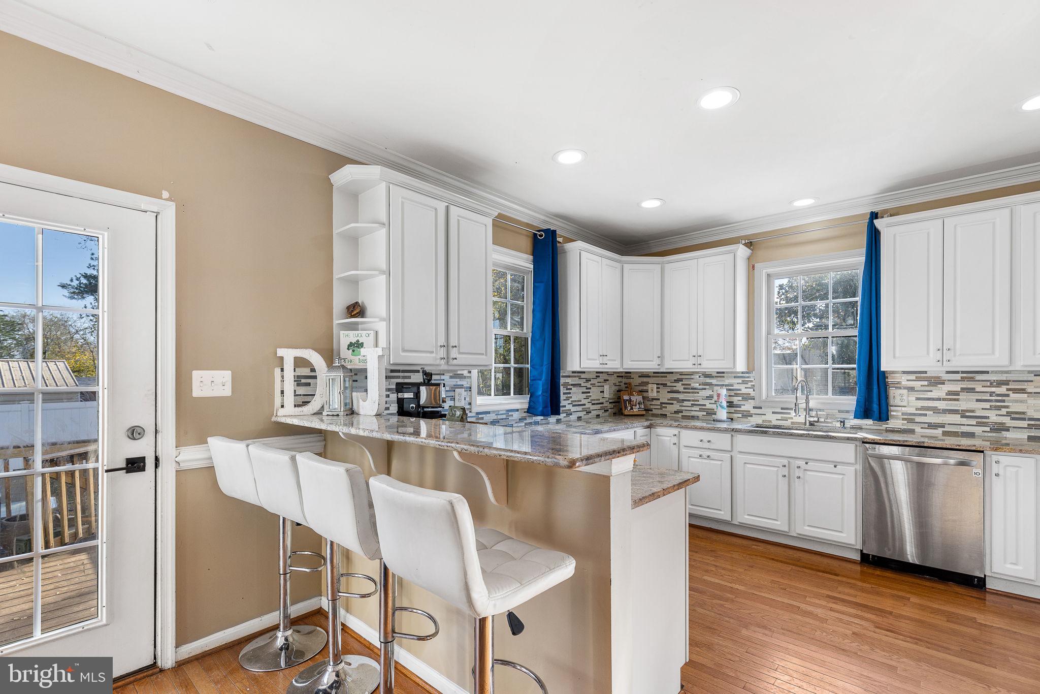 205 Leonard Rd